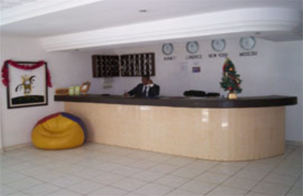 Homeland Hotel นีอาเมย์ ภายนอก รูปภาพ